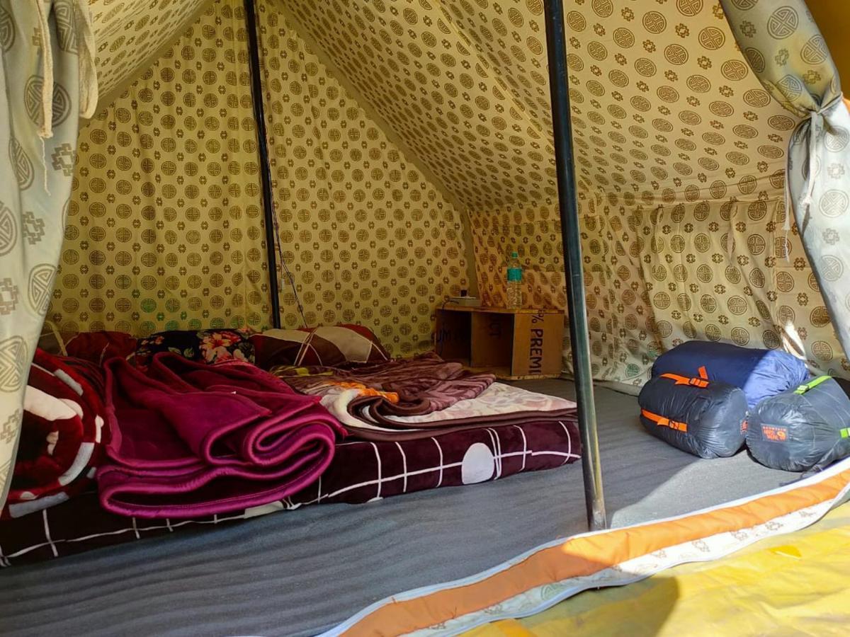Himtrek Riverside Camps & Hostel Manali 외부 사진