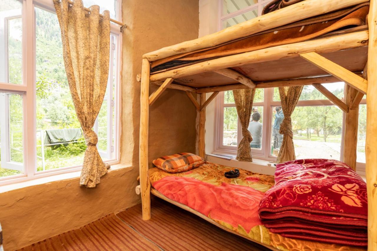 Himtrek Riverside Camps & Hostel Manali 외부 사진