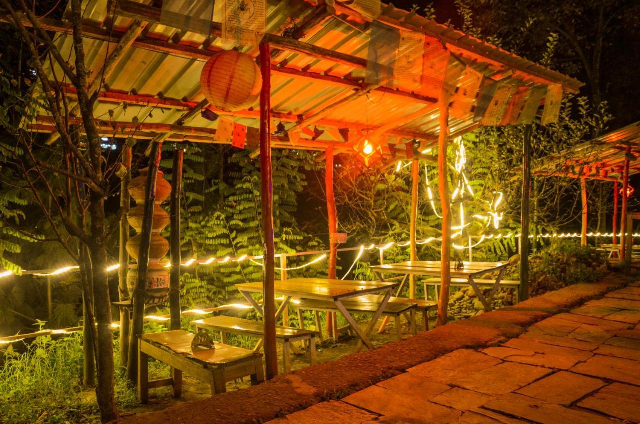 Himtrek Riverside Camps & Hostel Manali 외부 사진