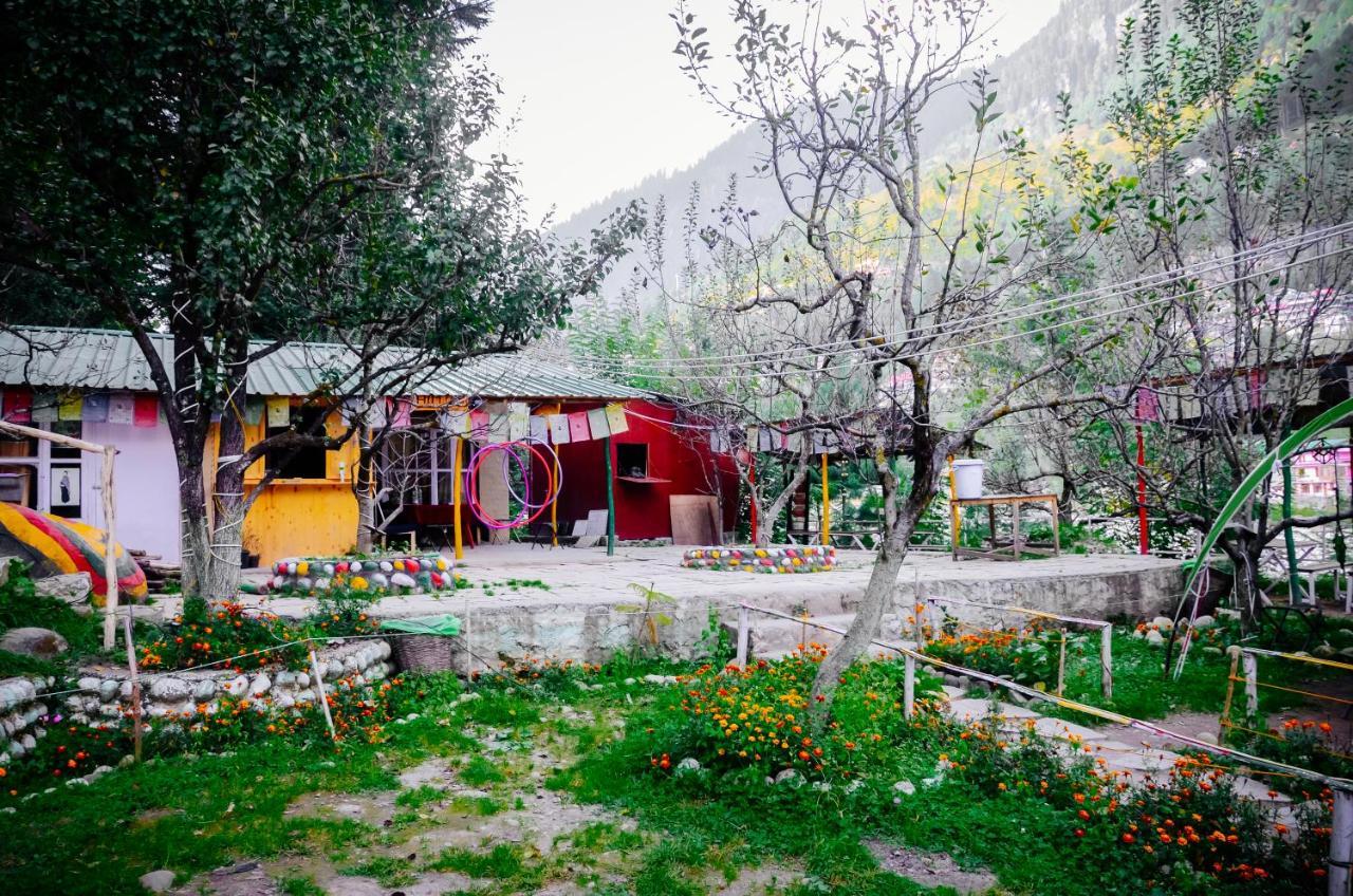 Himtrek Riverside Camps & Hostel Manali 외부 사진