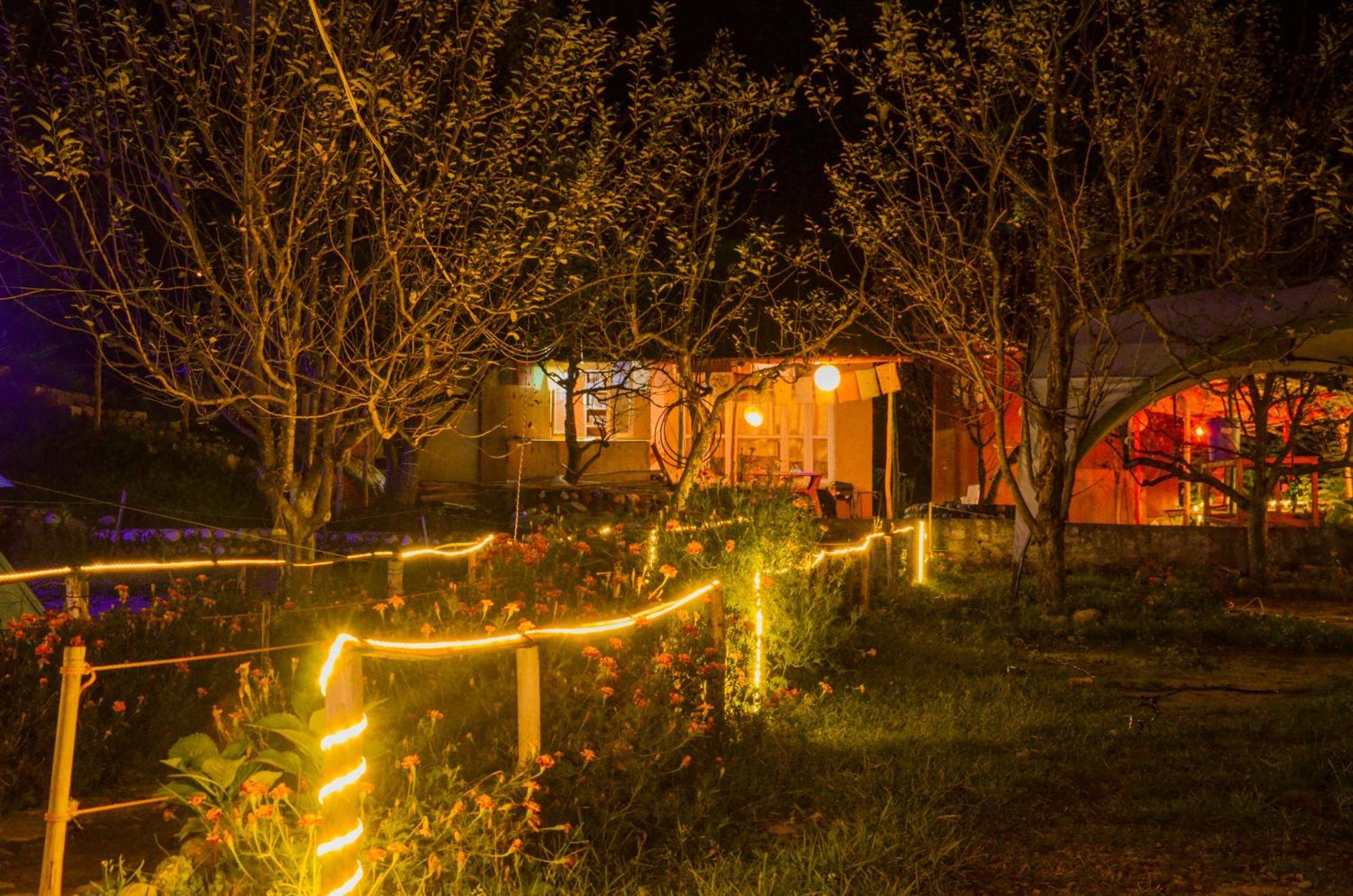 Himtrek Riverside Camps & Hostel Manali 외부 사진